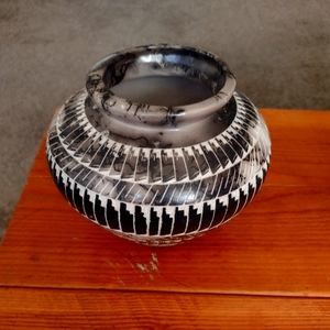 Navajo Pottery